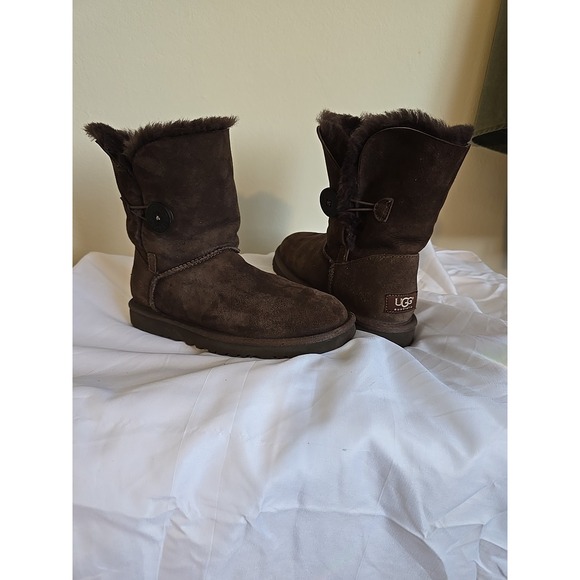 UGG Australian boots Mocha Brown with lining Women's size 6 - Picture 1 of 14